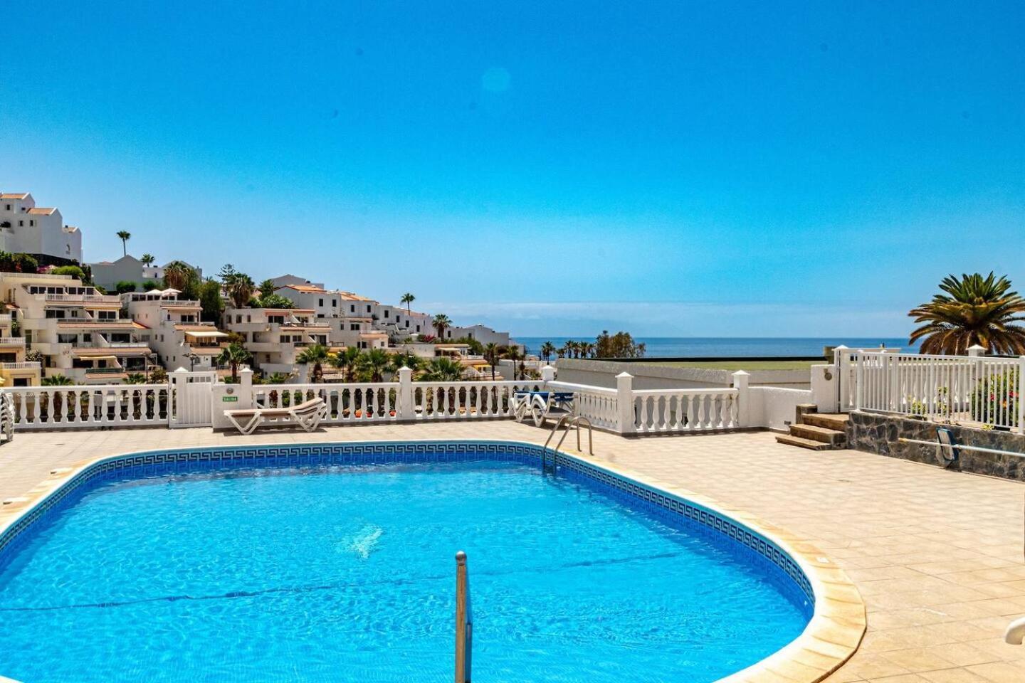 Sunny Oceanview Terrace By Dream Homes Tenerife Acantilado de los Gigantes Exterior foto